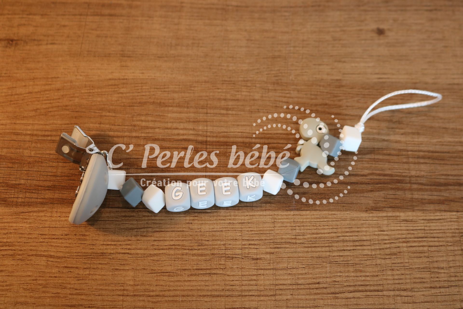 Attache tétine humour