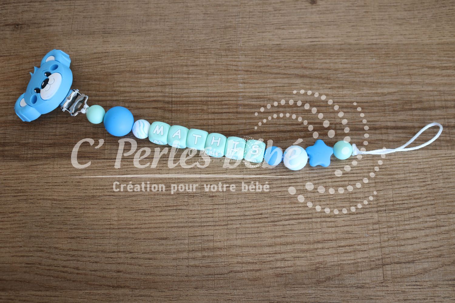 Attache tétine garçon