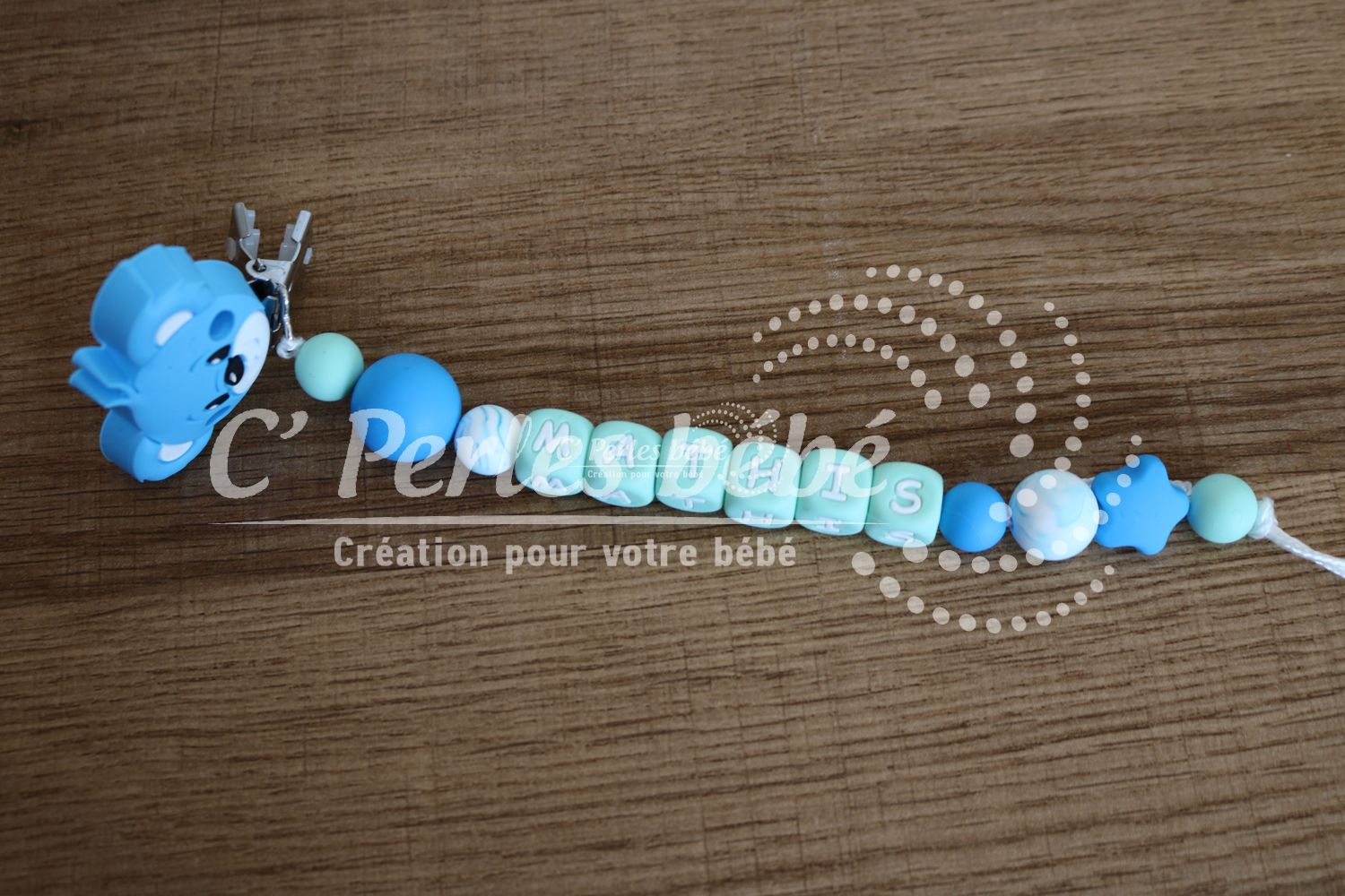 Attache tétine garçon