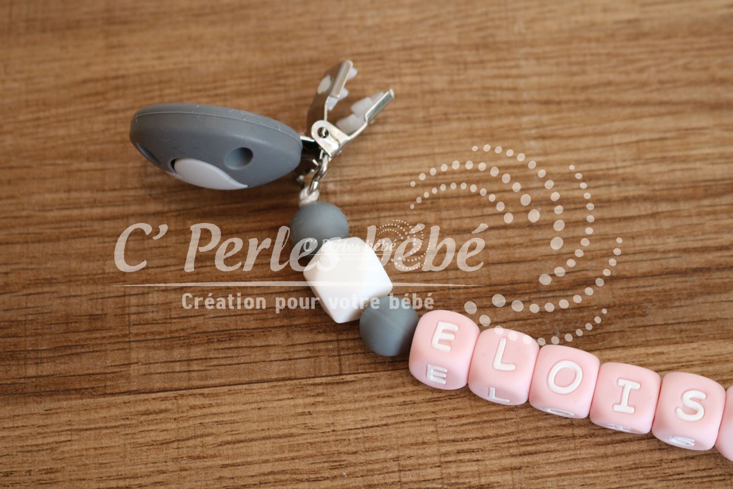 Attache tétine personnalisé