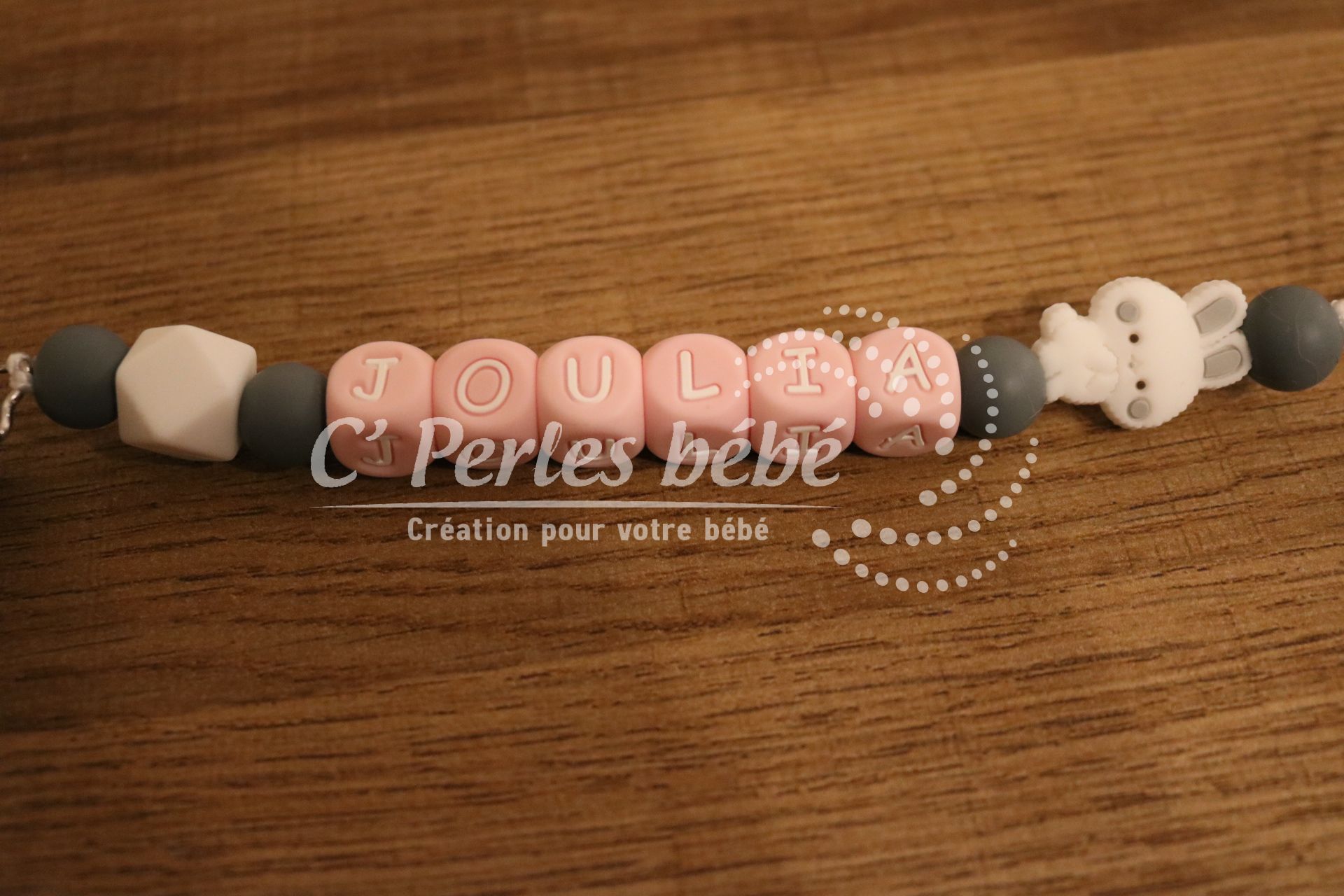 Attache tétine prénom silicone