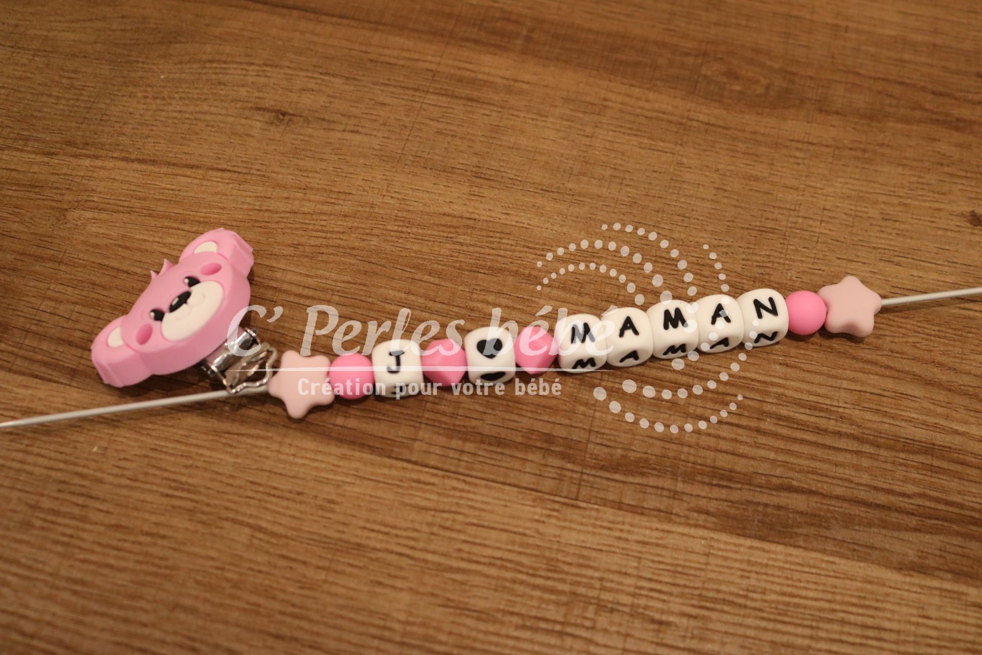 Attache tétine humour