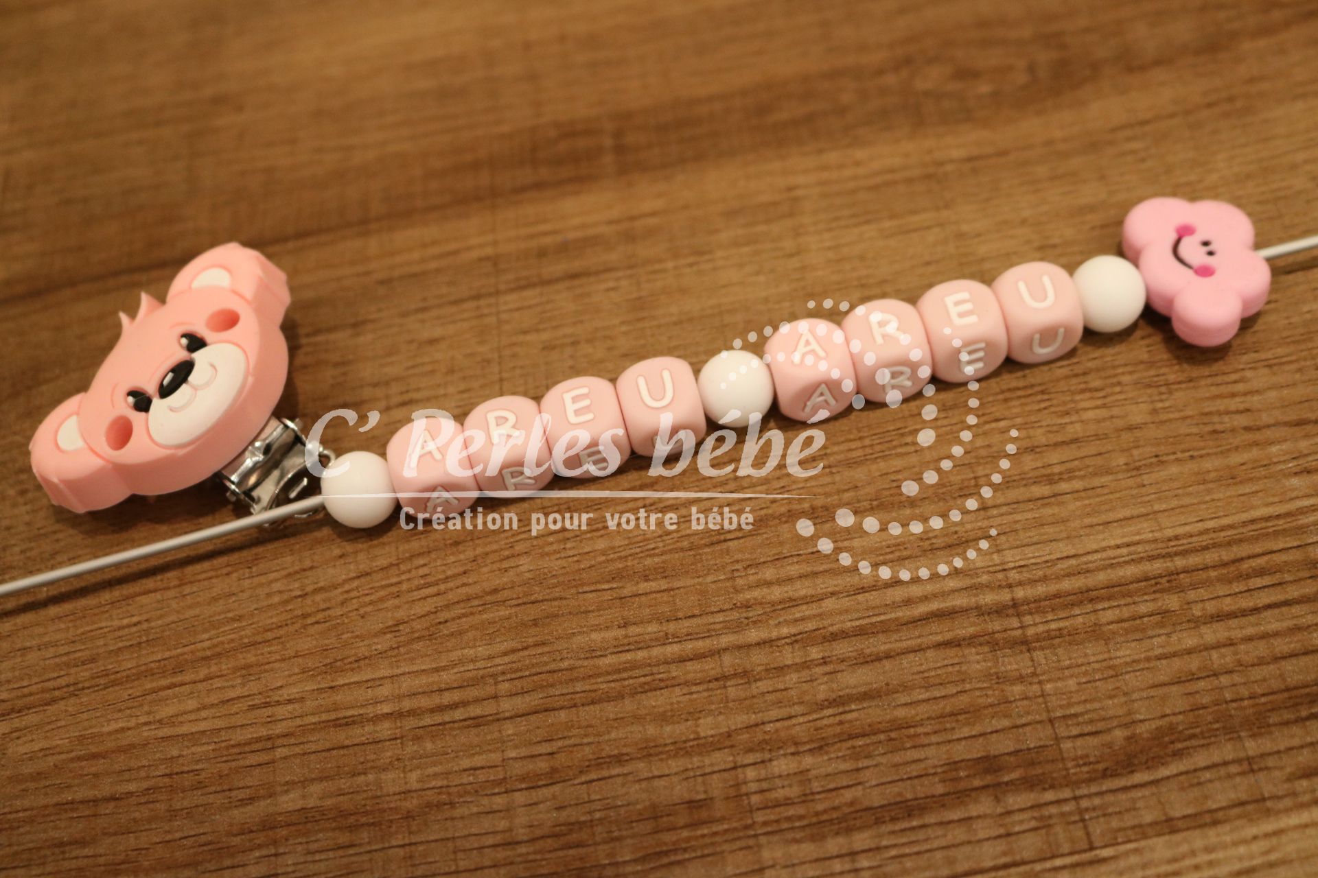 Attache tétine humour Attache tétine humour