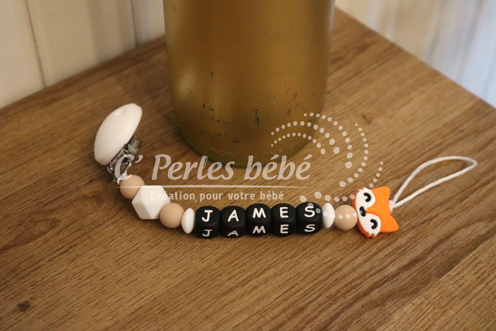 Accroche sucette prénom renard Accroche sucette prénom renard