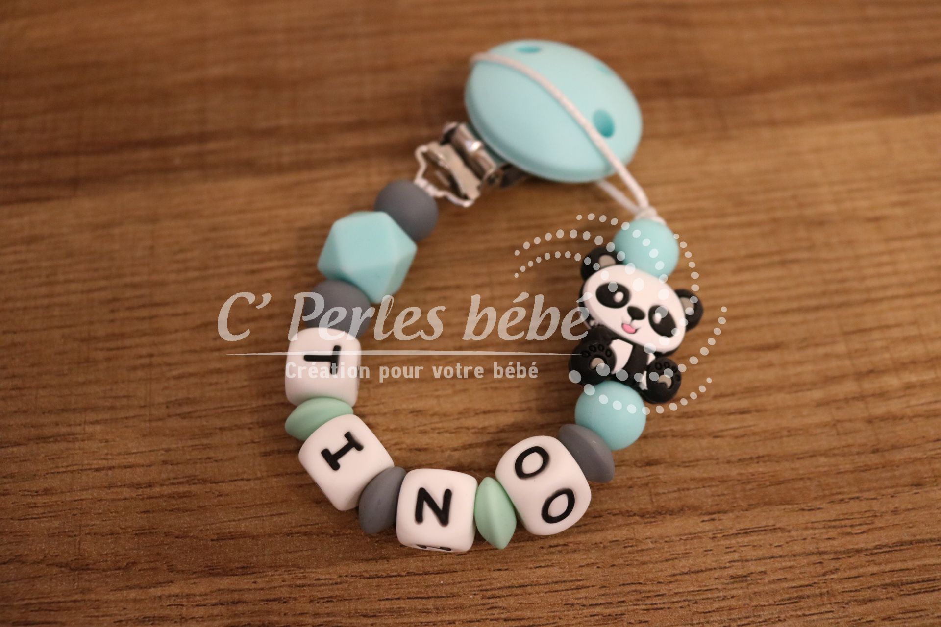 Attache tétine prénom silicone