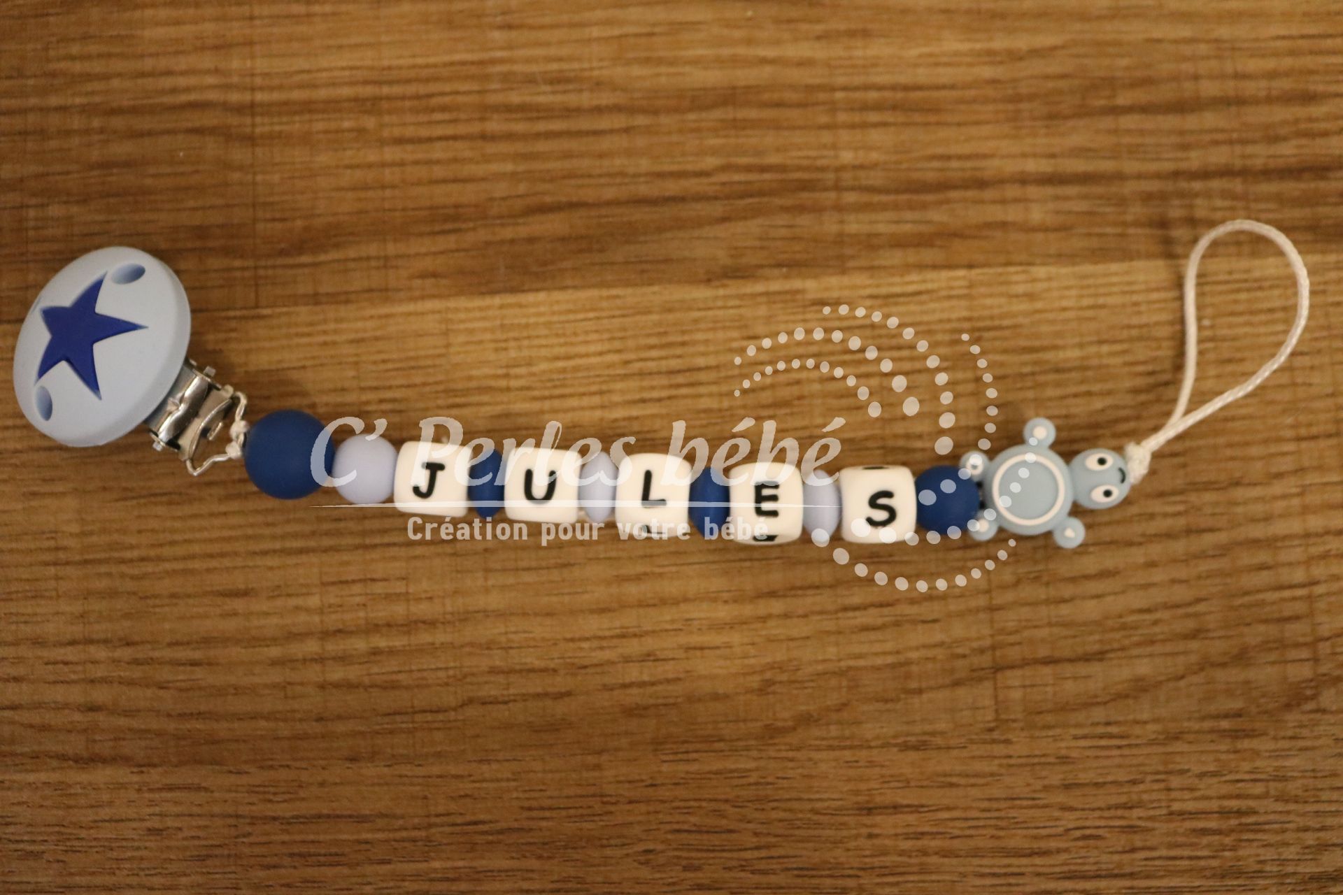 Attache sucette silicone personnalisé