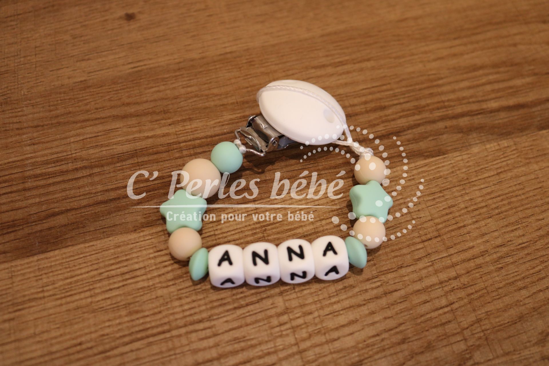 Accroche tétine personnalisé