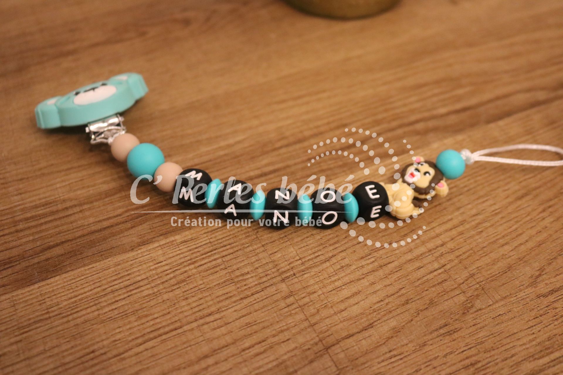 Attache sucette personnalisé lion